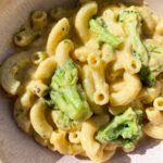 BROCCOLI MAC AND CHEESE
