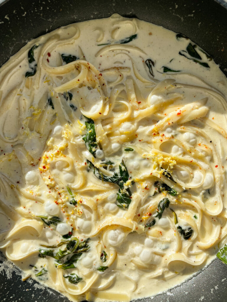 CREAMY SPINACH LEMON PASTA