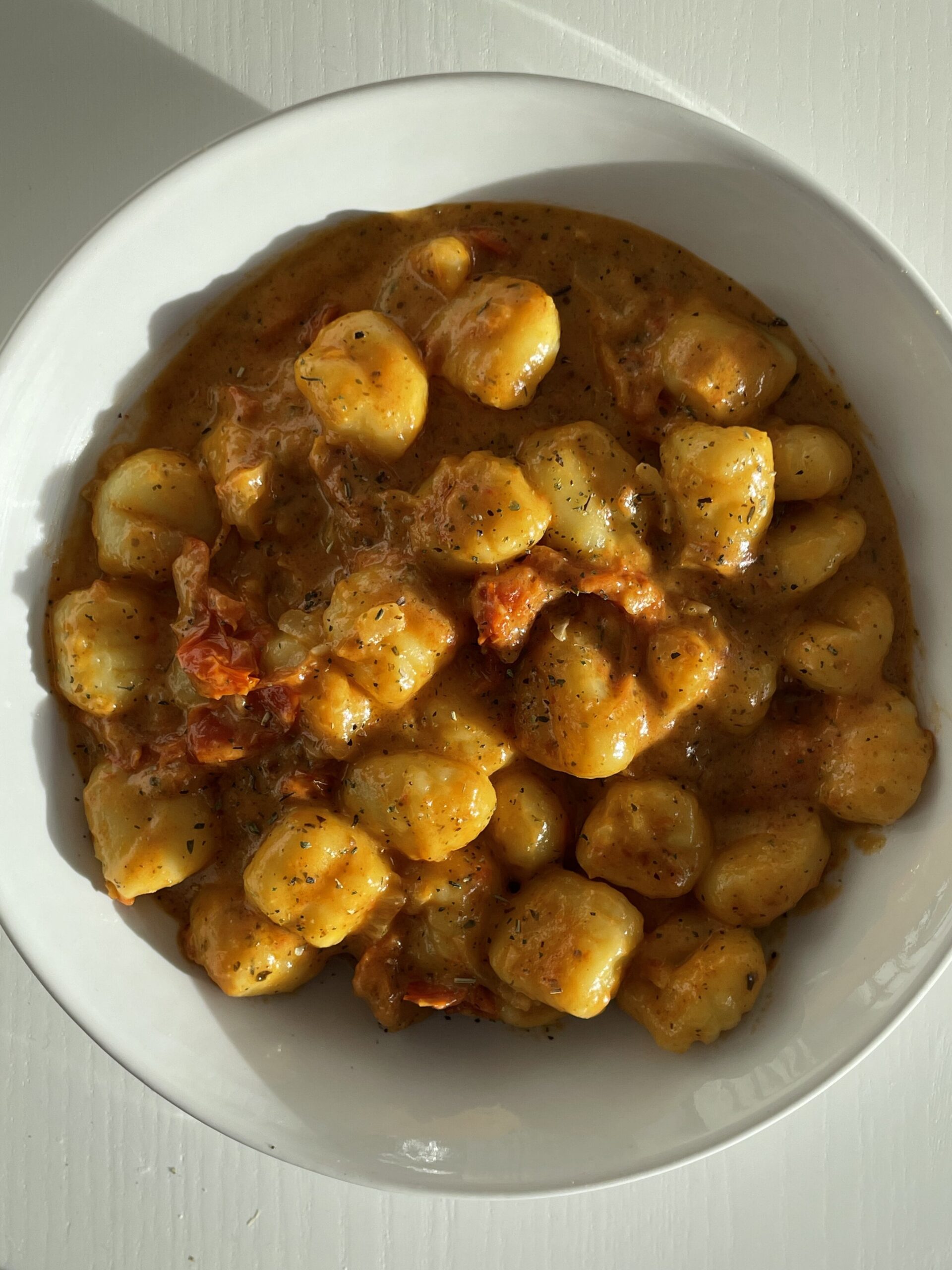 EASY CHEESY GNOCCHI