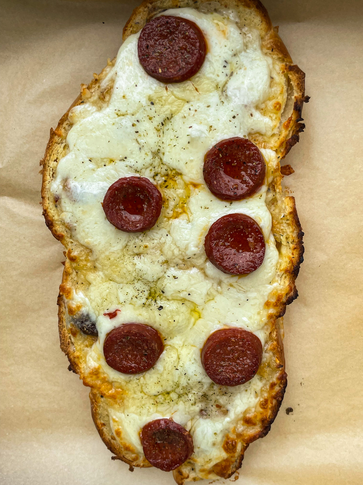Pepperoni Garlic Cheese Bread