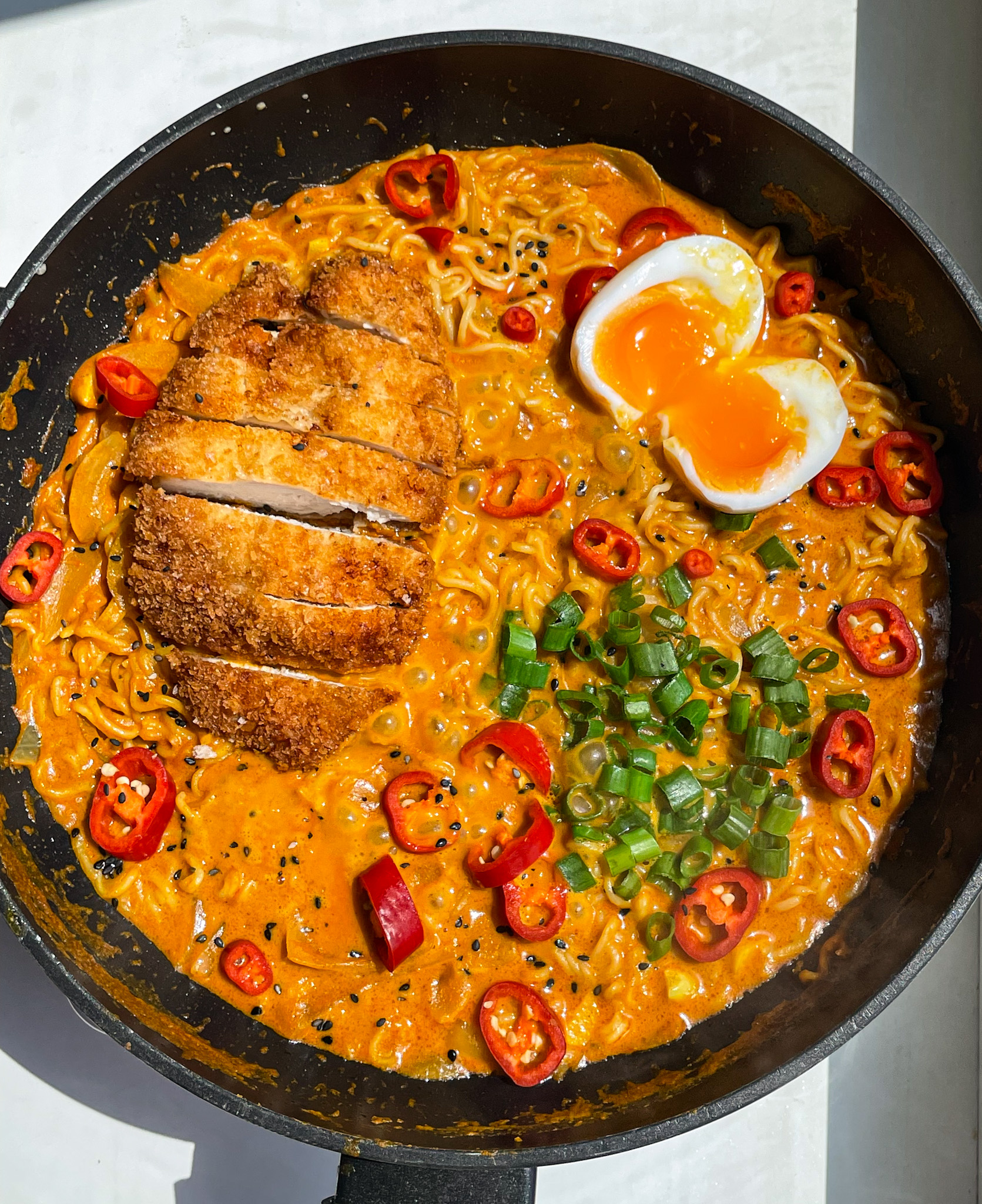 SPICY CHICKEN RAMEN BOWL