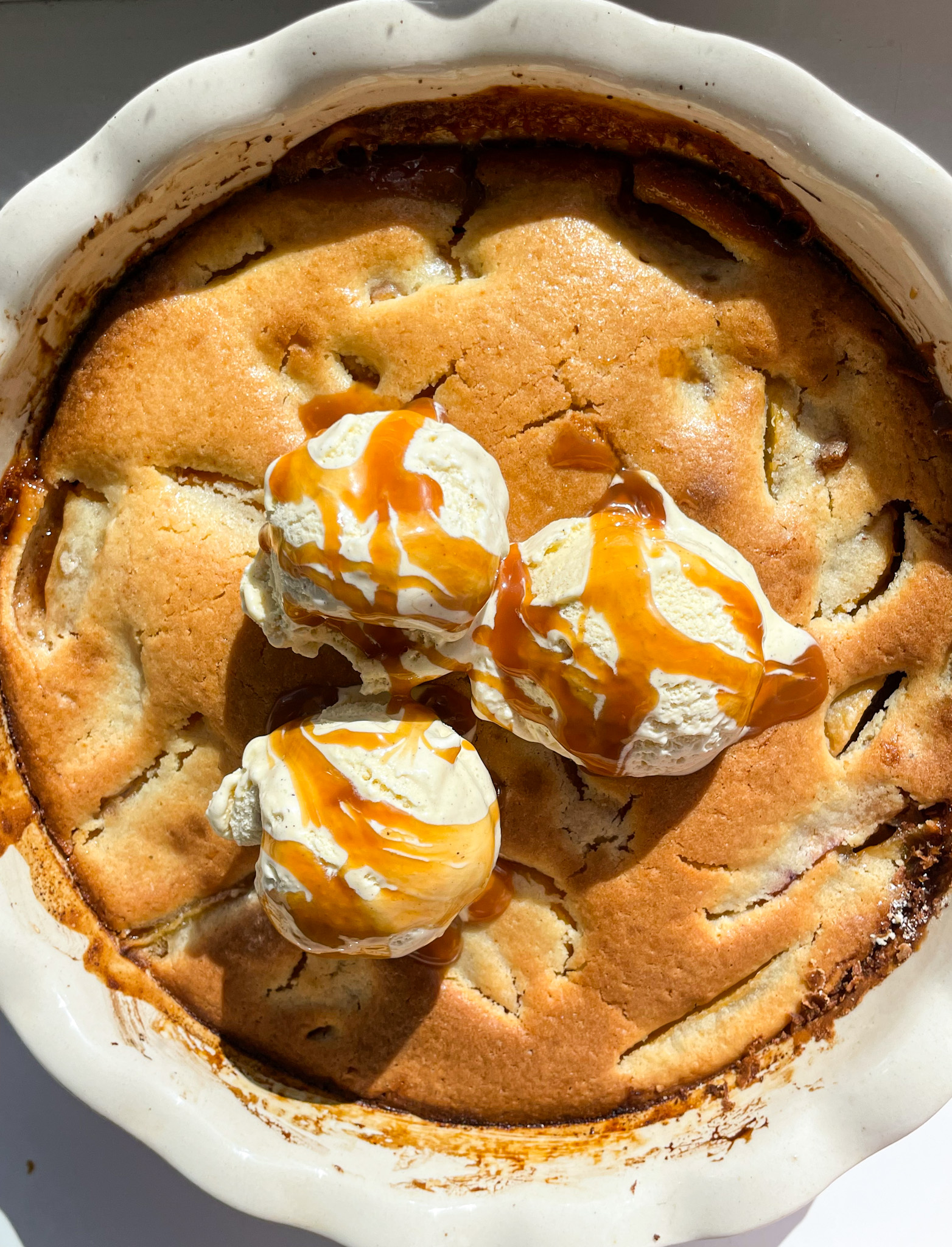 THE BEST PEACH COBBLER RECIPE