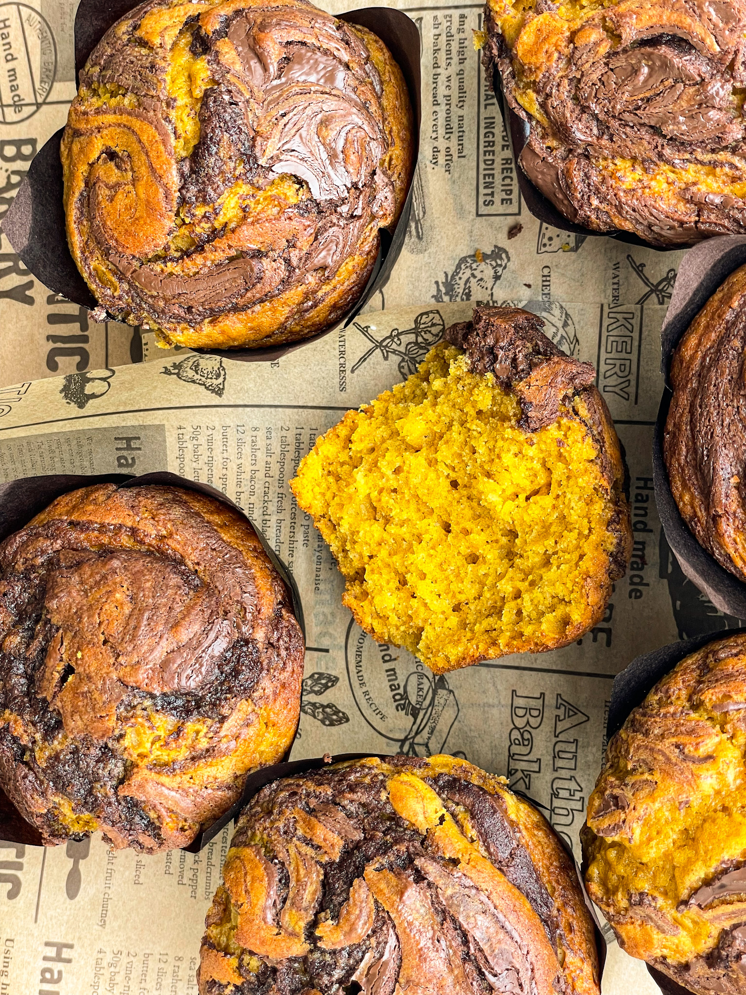 CHOCOLATE SWIRL PUMPKIN MUFFINS