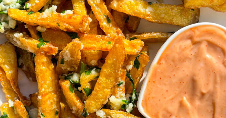 CRISPY GARLIC BUTTER PARMESAN FRIES