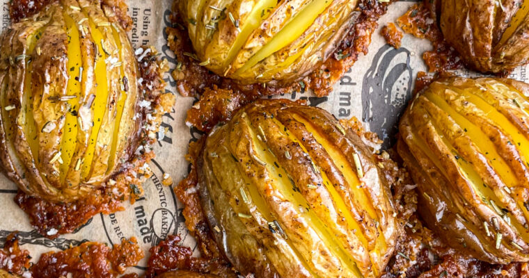 CRISPY PARMESAN HASSELBACK POTATOES