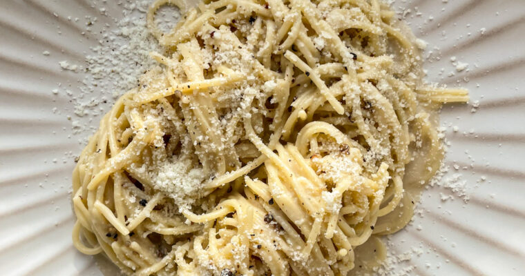 SPAGHETTI CACIO E PEPE