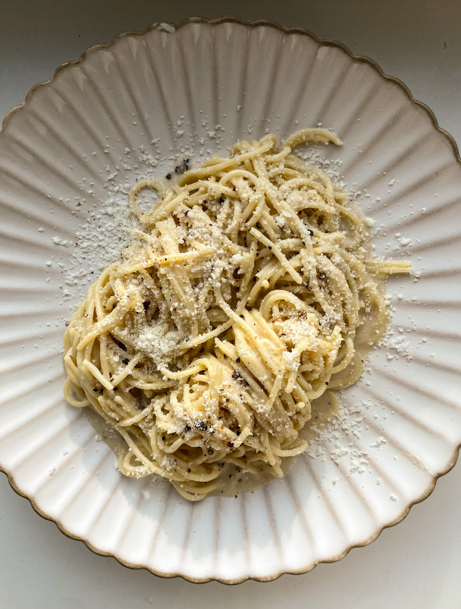 SPAGHETTI CACIO E PEPE