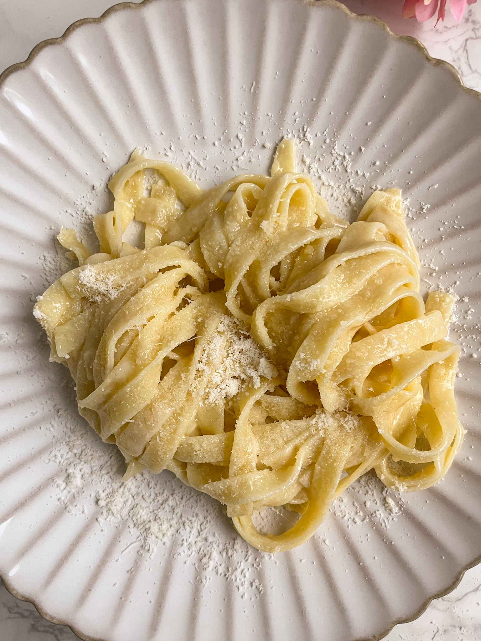 10 MINUTE FETTUCCINE ALFREDO