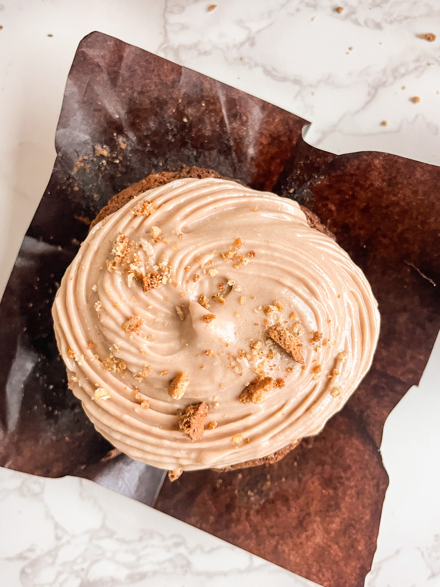 Frosted Gingerbread Muffins