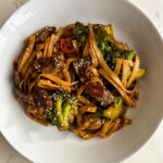 EASY ONE POT TERIYAKI BEEF NOODLES