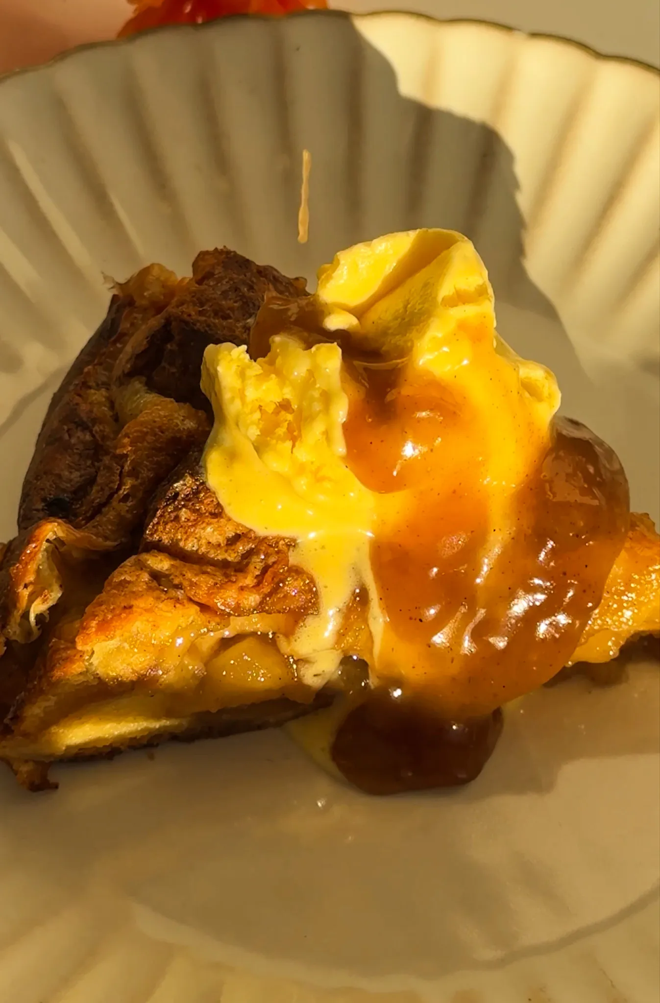 apple pie bread pudding