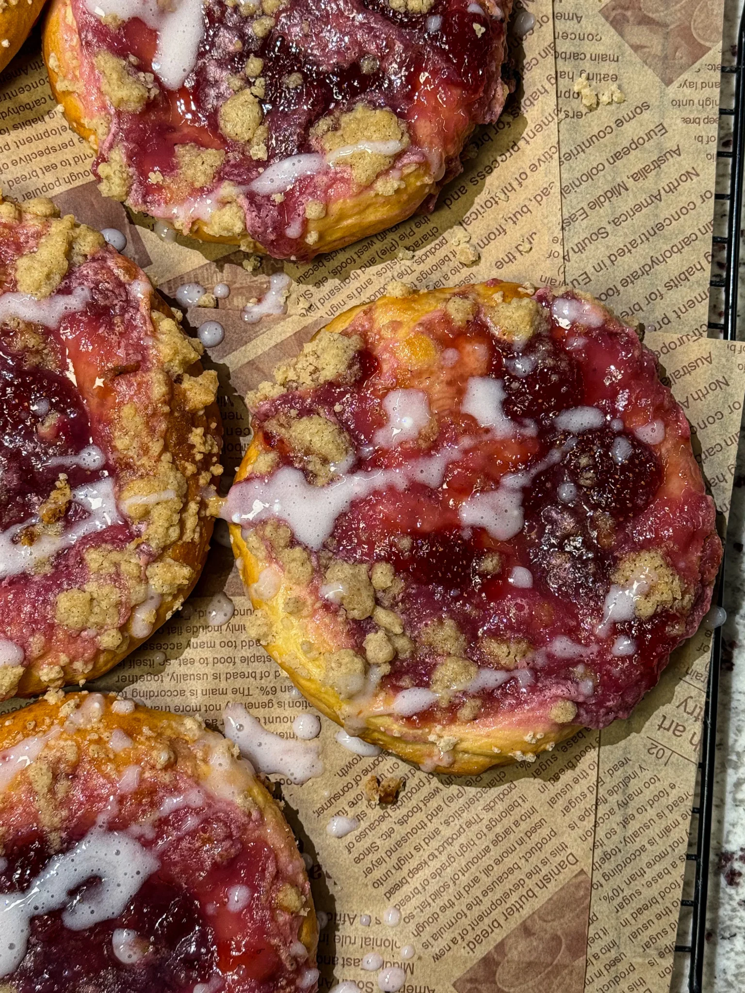 strawberry crumble danishes