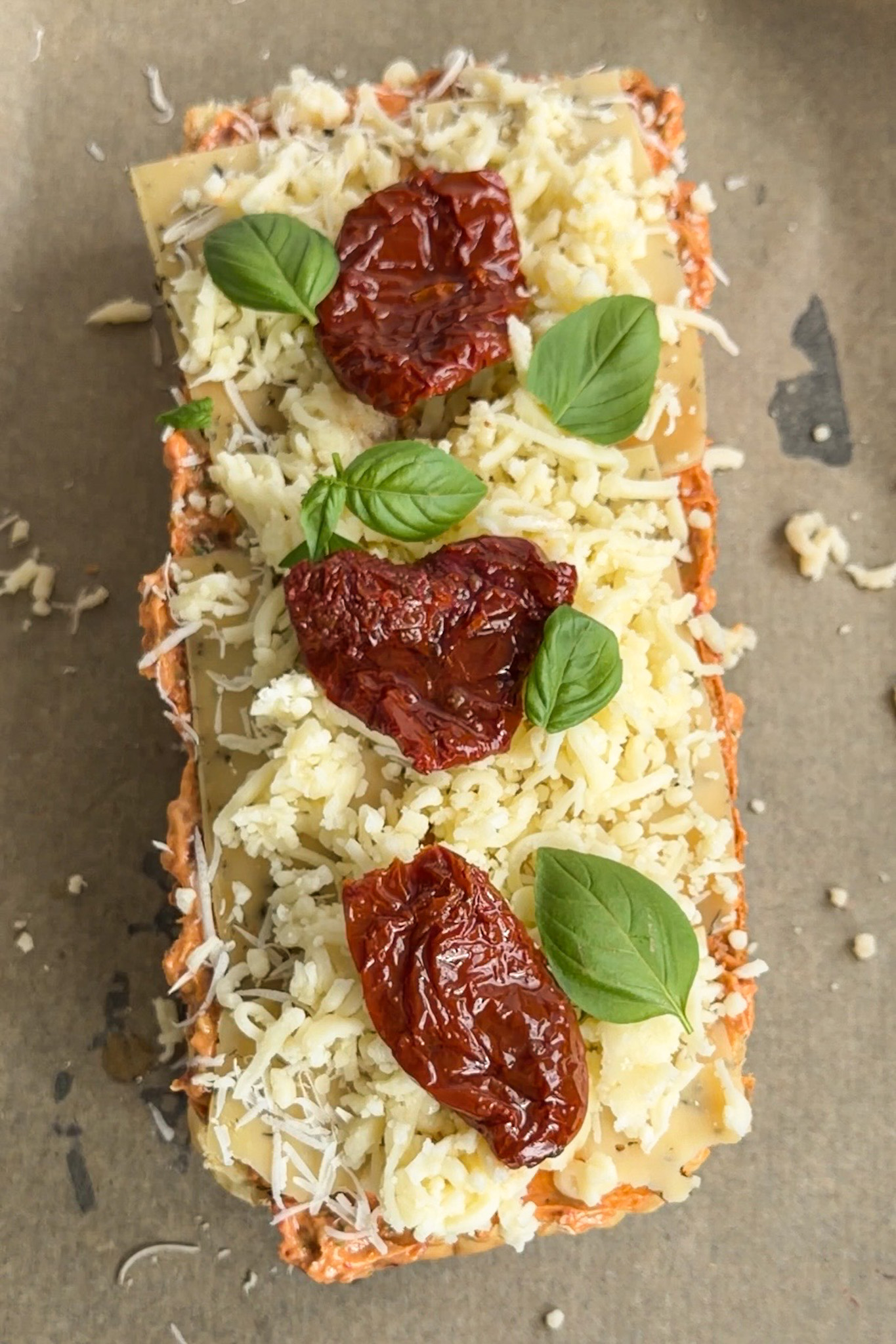 sun-dried-tomato-basil-cheese-bread