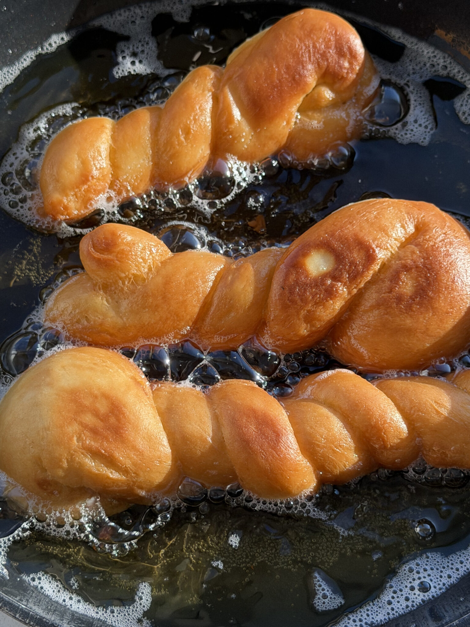 frying-donuts
